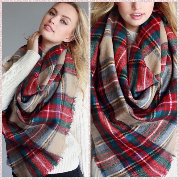 5⭐️ Cranberry Plaid Oversized Blanket Scarf - Picture 2 of 5